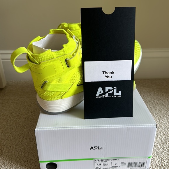 APL Super Future men’s size 7.5 Energy/Silver/White main image 7